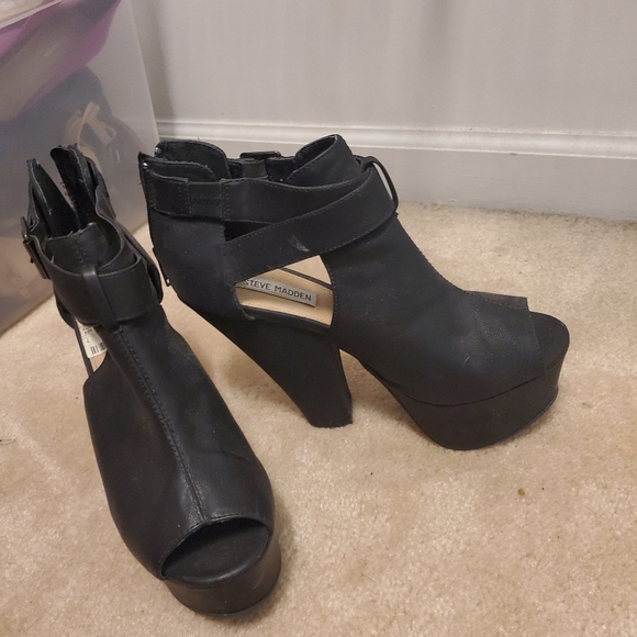 Steve madden heels - Picture 2 of 3